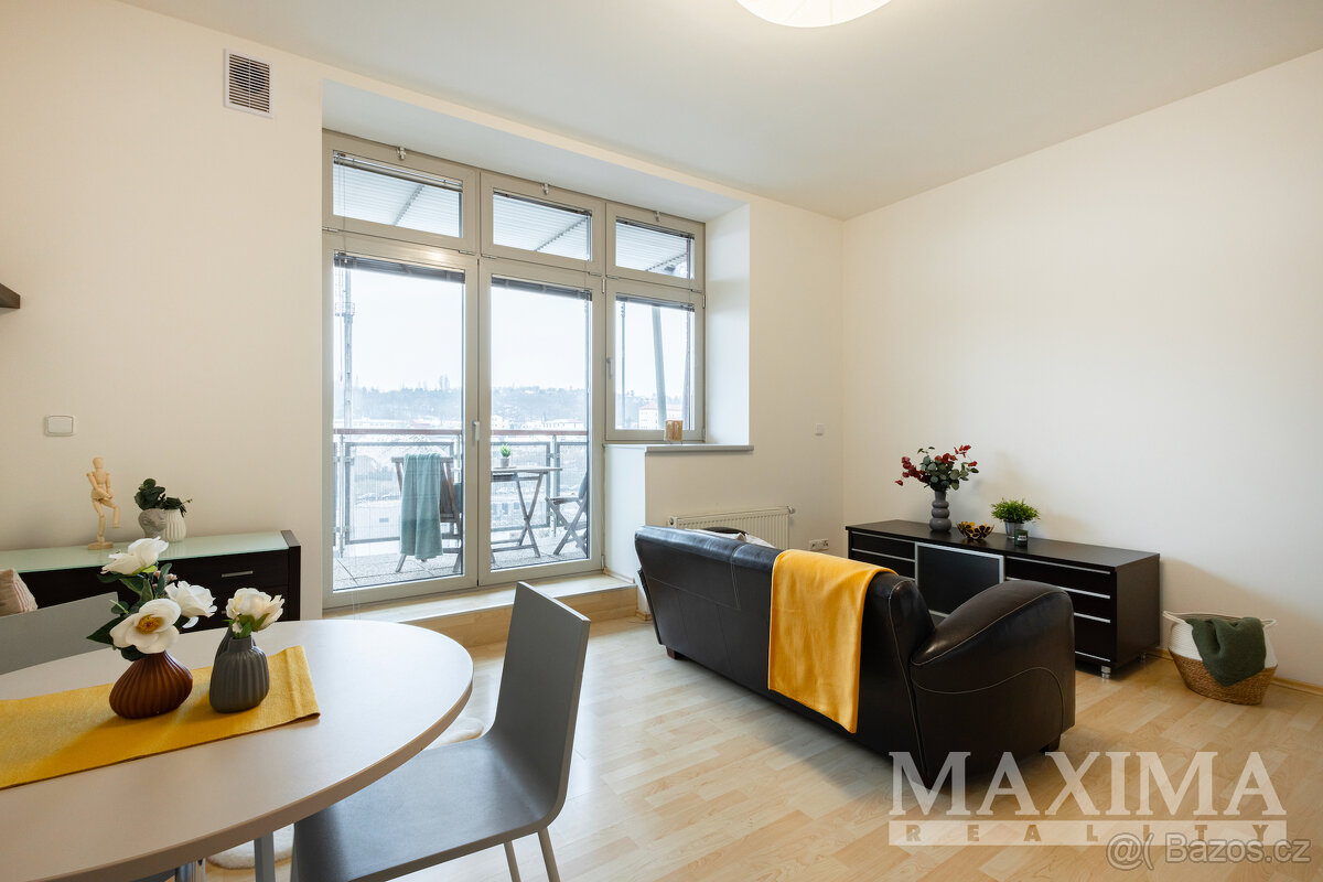 Byt 2+kk o ploše 50 m2 - Praha, Libeň - 8