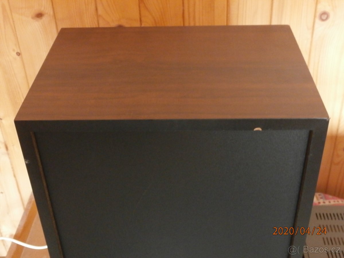 CERWIN VEGA AT 80 - 8