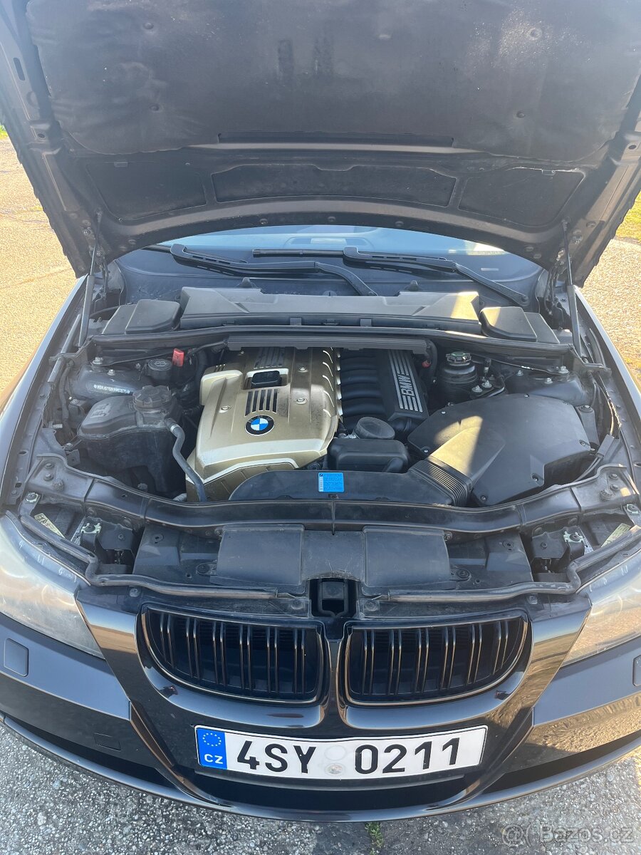 BMW e91 325i 160kw - 8
