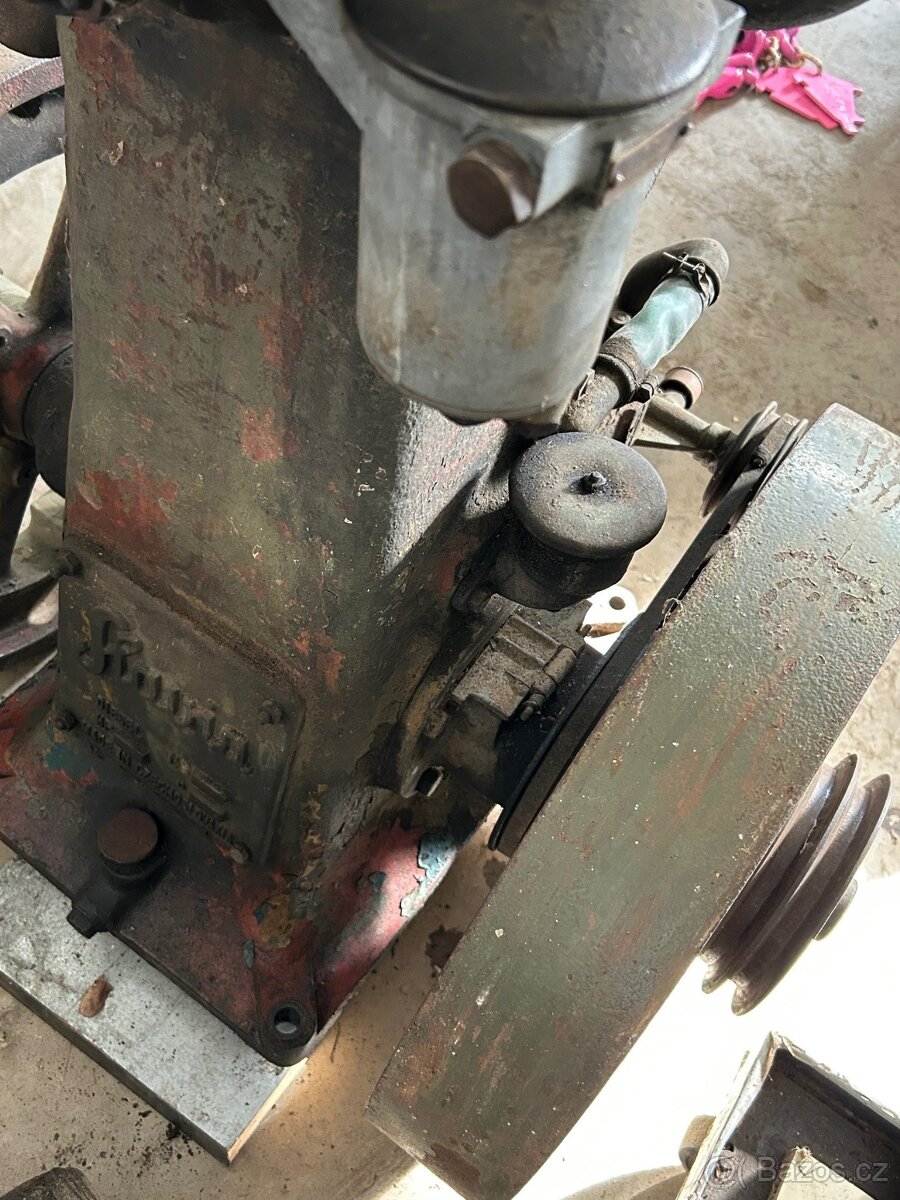 Stabilní motor SLAVIA DIESEL 8 koní - 8