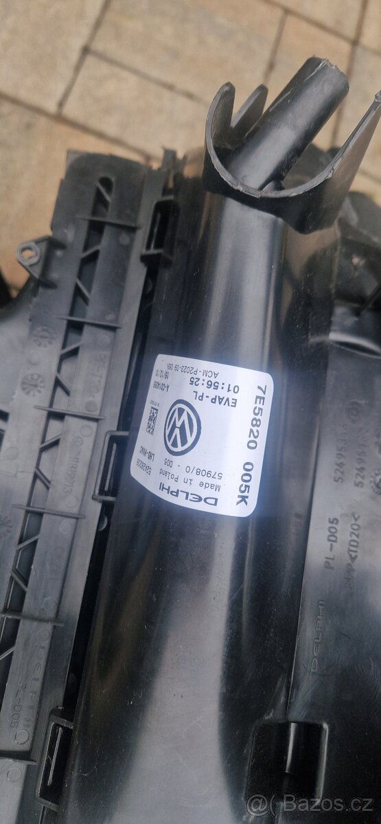 Palubní deska VW T5 GP multivan highline T5.1 - 8