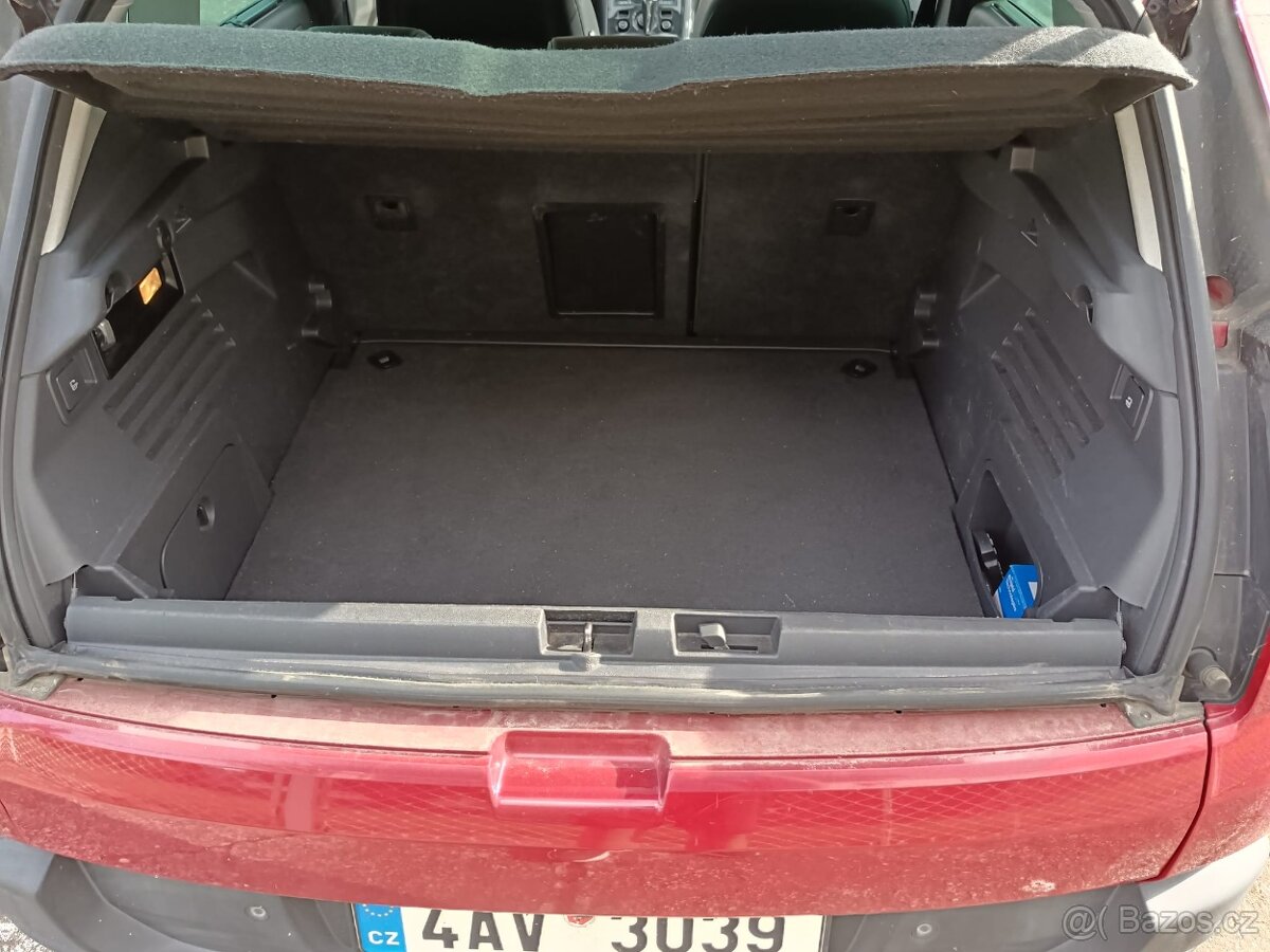 Peugeot 3008 - 8