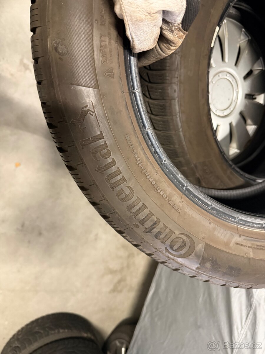 prodám zimní 235/55/18 Continental a Nokian - 8