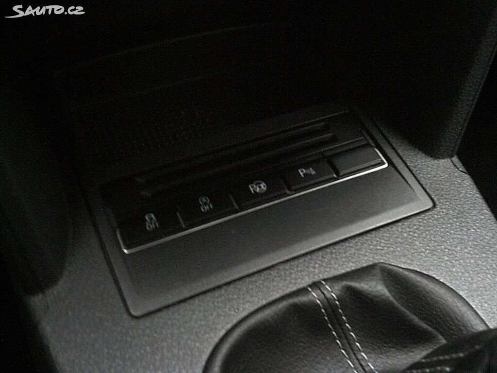 VOLKSWAGEN TOURAN Life, 1.6 tdi, 2013 - 8