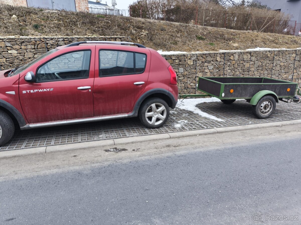 Dacia Sandero stepway 1.6 - 8