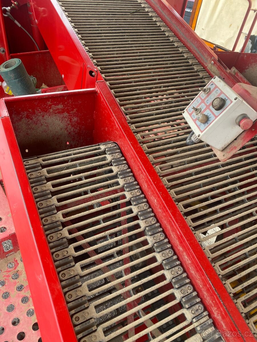 Bramborový kombajn Grimme SE140 - 8