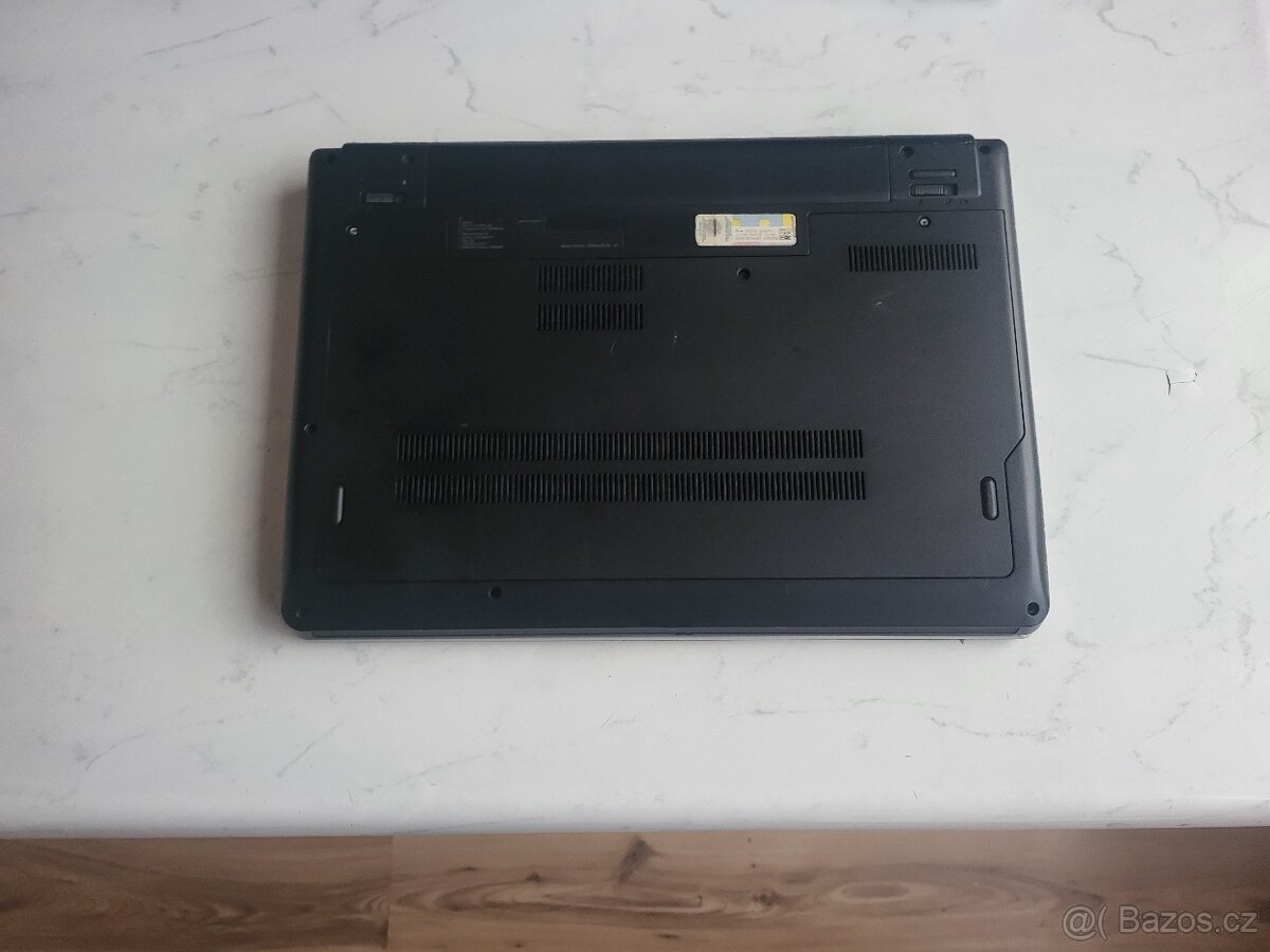 Lenovo ThinkPad Edge E330 i3-3120M 2.50GHz 8 GB RAM - 8