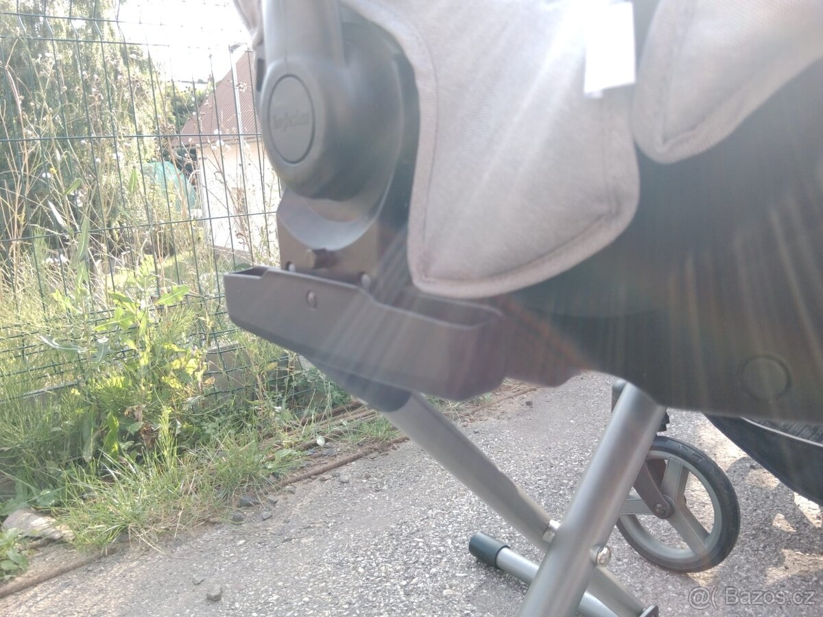 Vajíčko se základnou Inglesina - 8