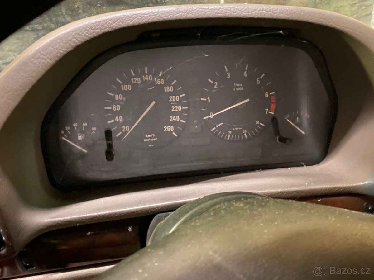 BMW 735i -e32 automat dily s celeho vozu - 8