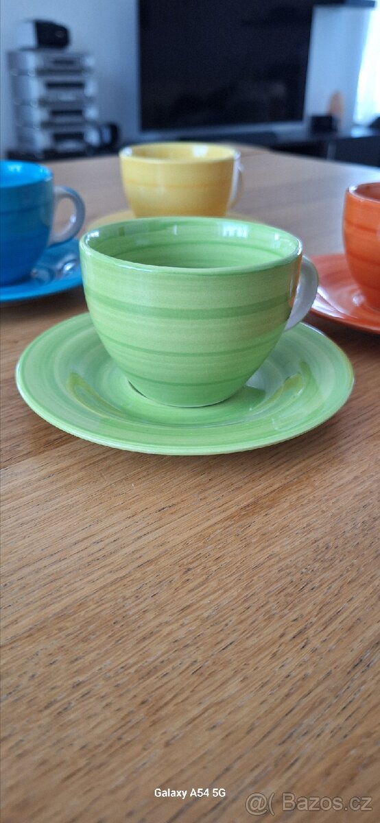 Sada veselých hrnečků. - 8