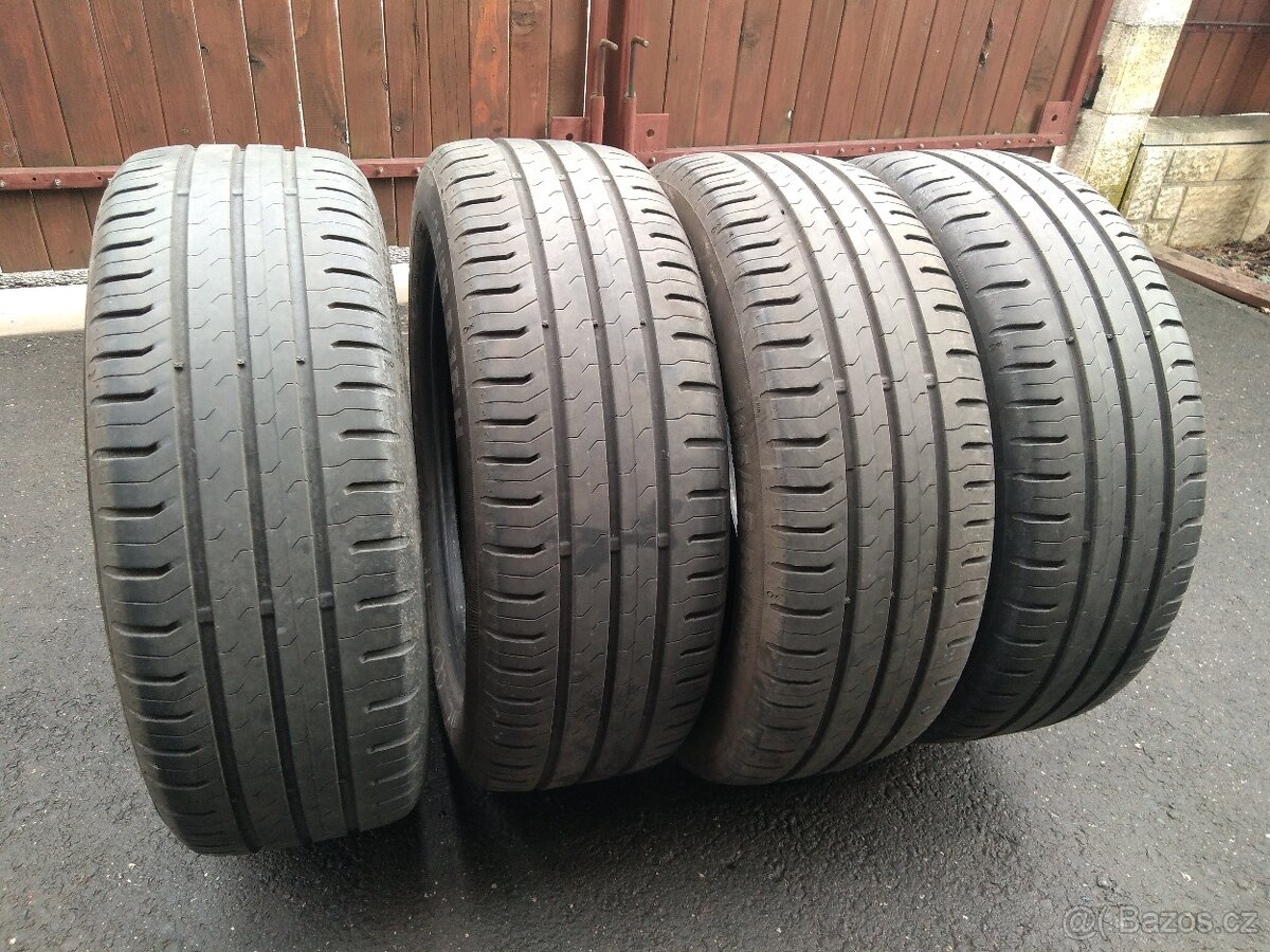 Prodám letní Gumy Continental 185/55 R15 - 8
