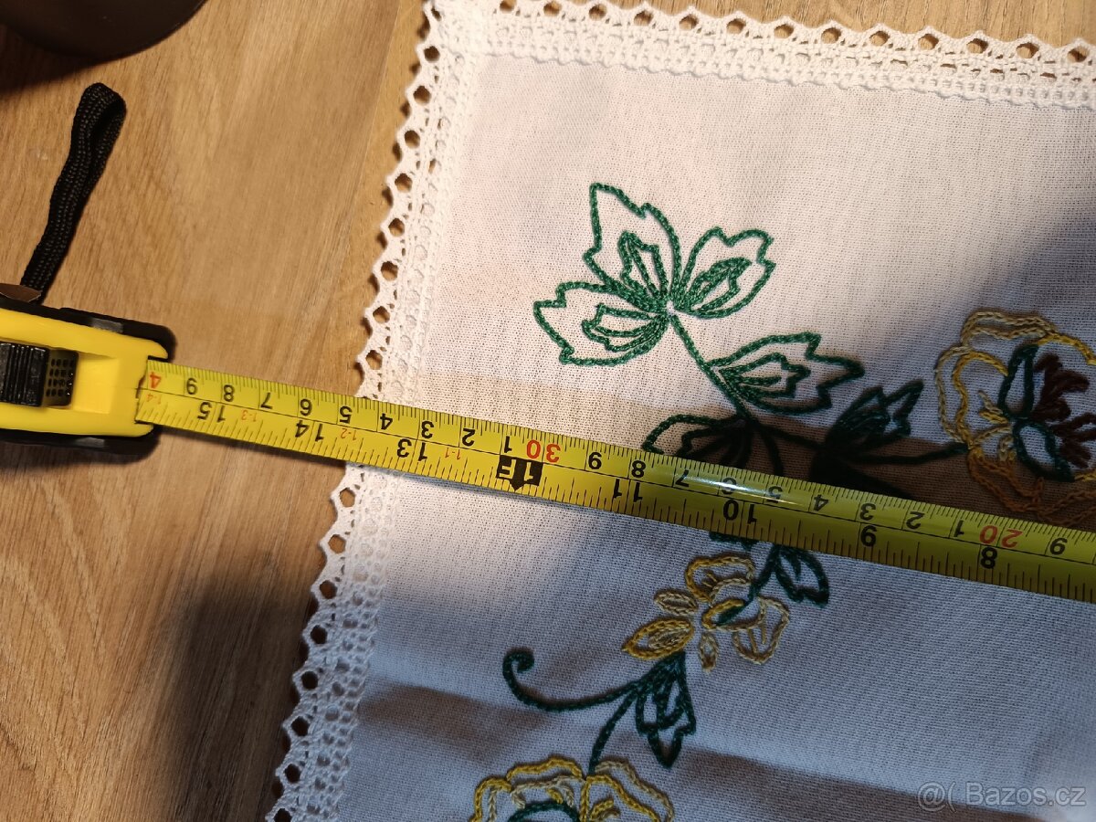 Prodej různých ubrusů - 8