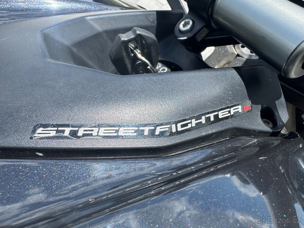 Ducati Streetfighter 1098 S - 8