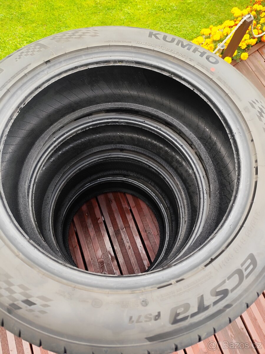 Pneu Kumho - 8