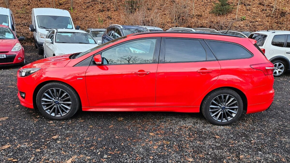 Ford Focus Combi ST-Line 1.5 EcoBoost 110 kW 110tkm 2017 - 8