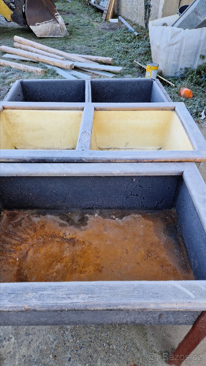 Mycí stůl starší 3x - 8