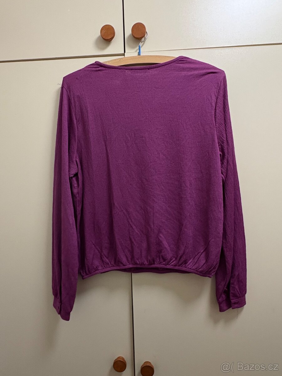 Fialová a černá halenka - 8