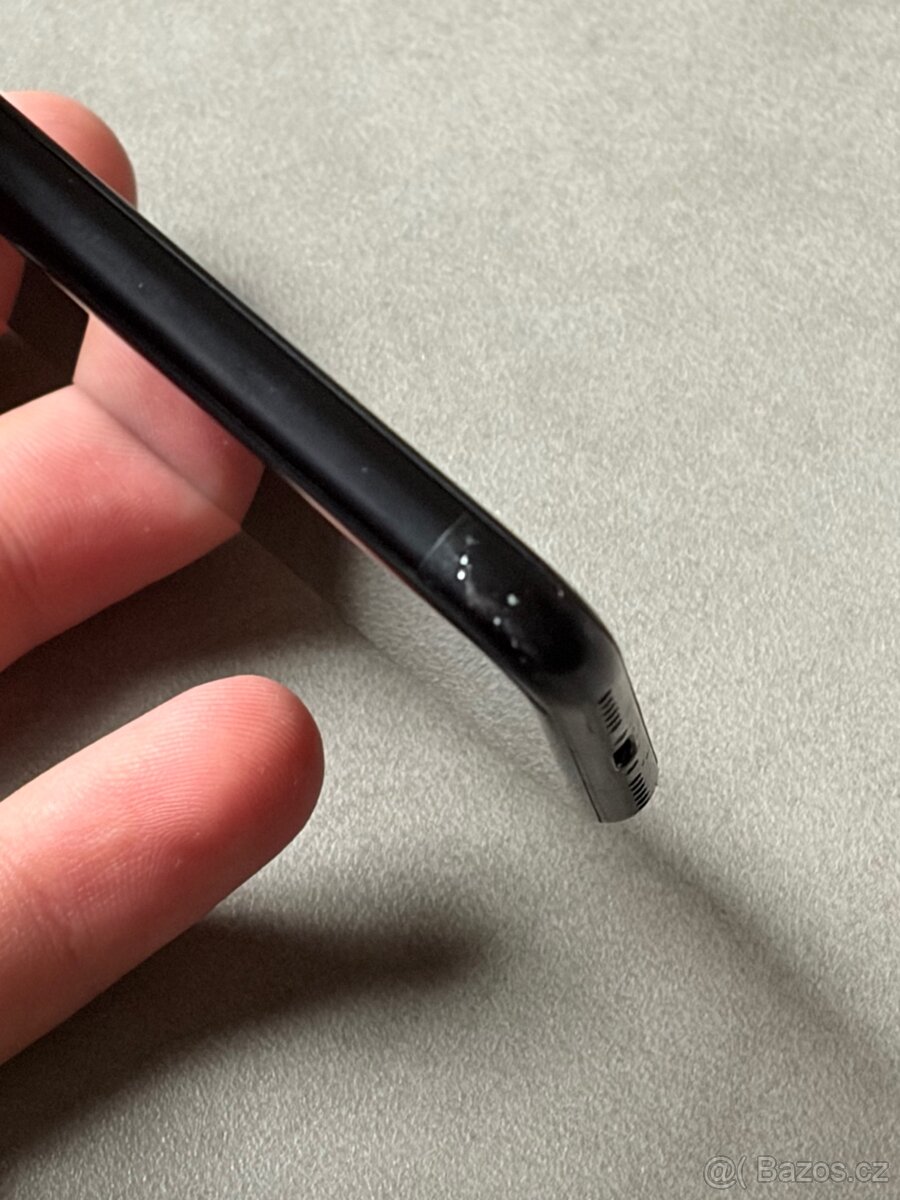 📱 iPhone SE (2020) 64GB - 8