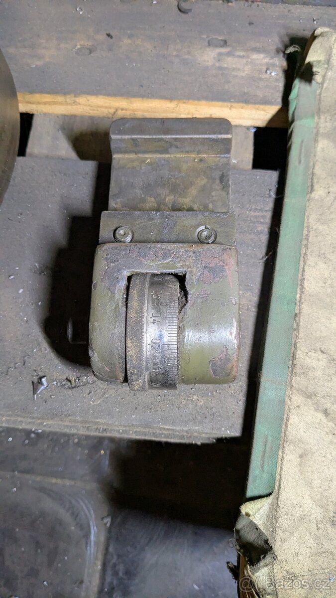 Soustruh TOS S28 Žebrák - 8