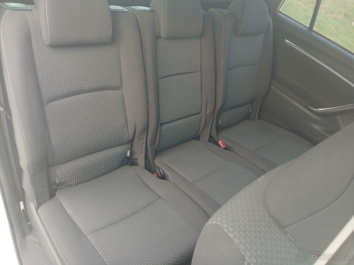 Toyota Verso 1.6i16V 97kW - 8