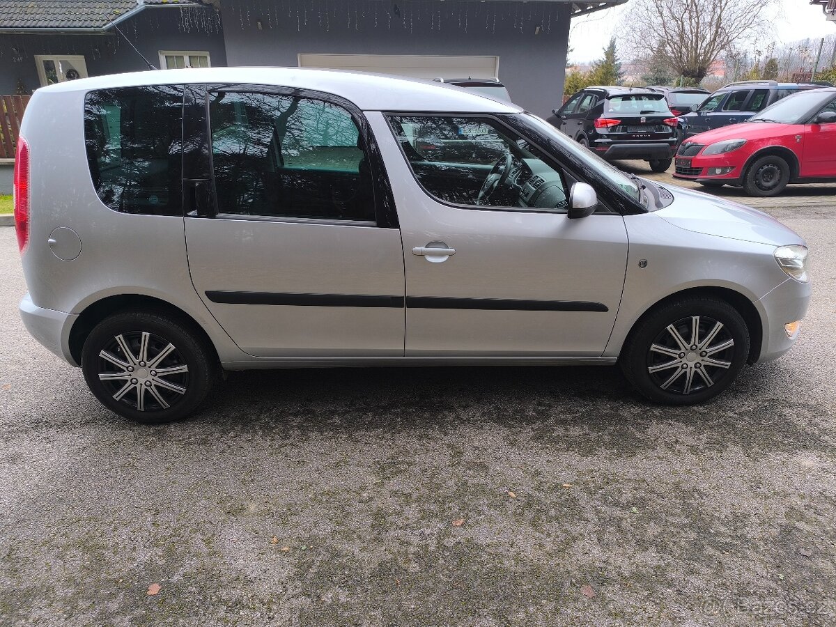 ŠKODA ROOMSTER 1,6TDi- STYLE - 8