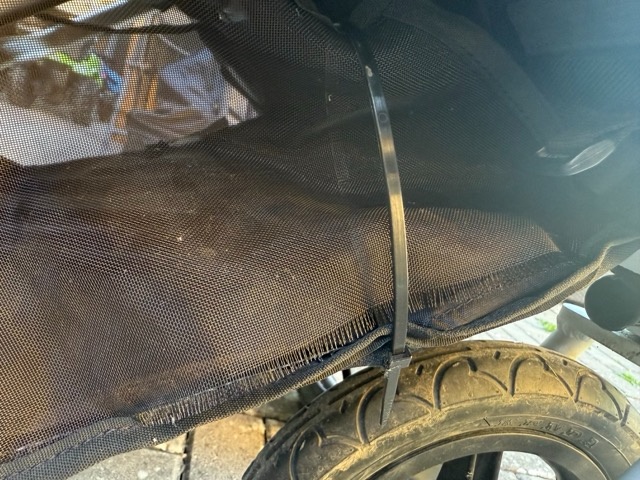 Prodám kočárek Easywalker Duo Plus v tmavě šedé barvě. - 8