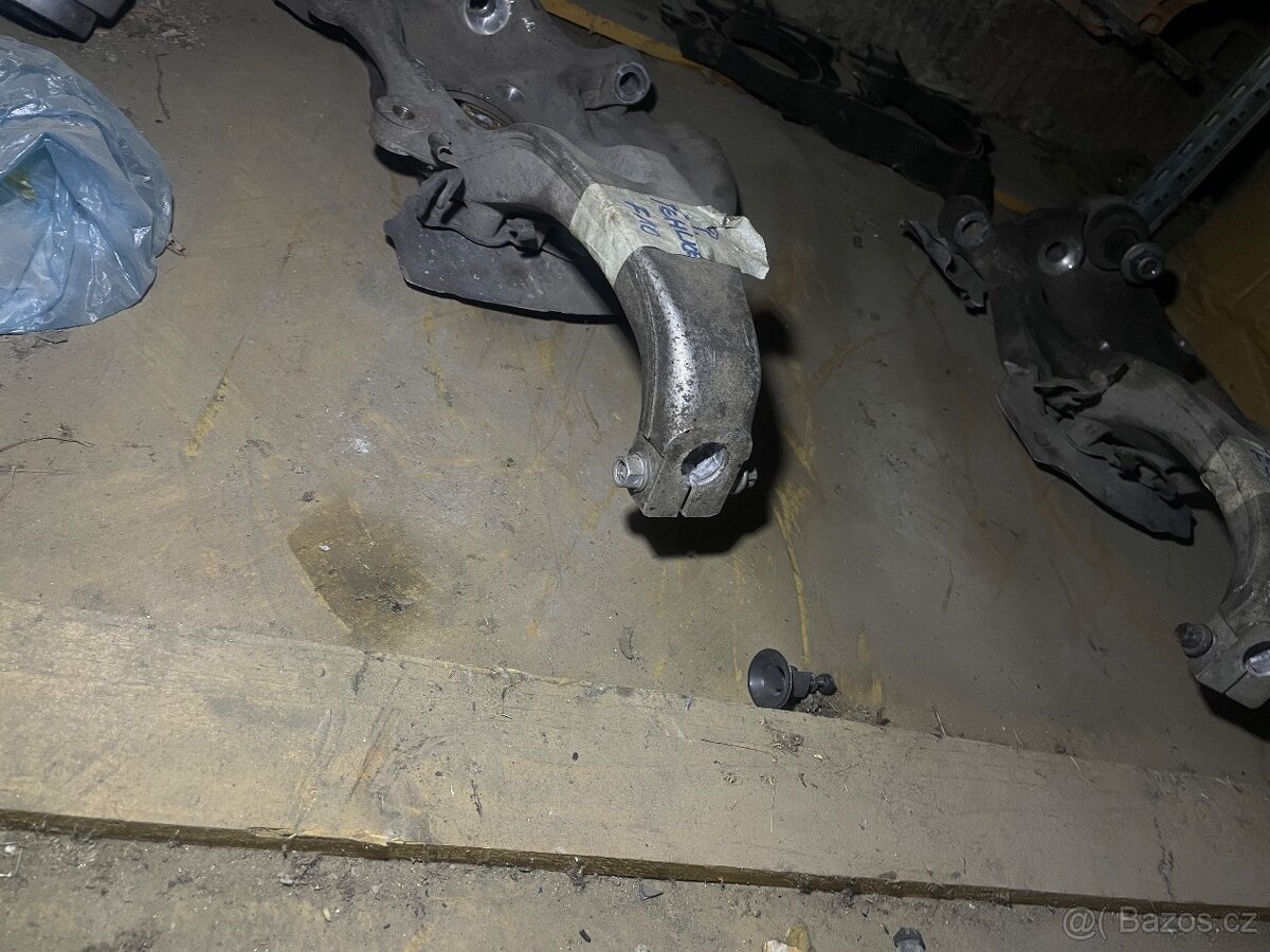 Náhradní dily BMW F10 - 8