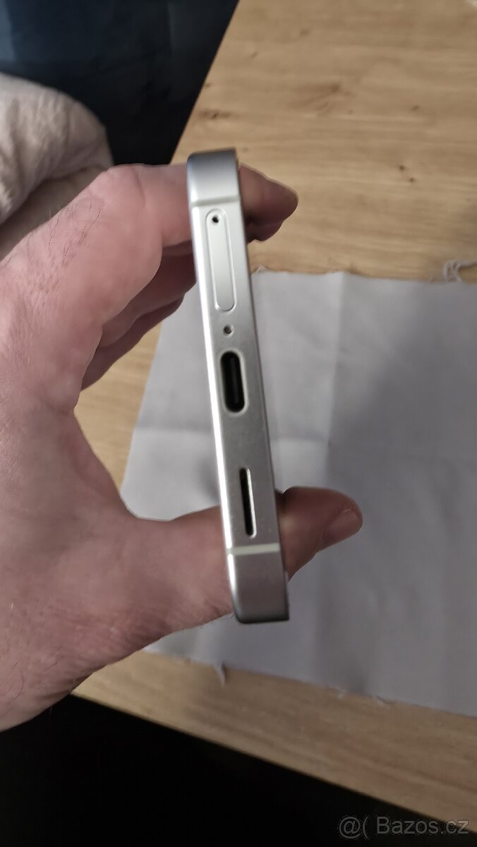 Samsung Galaxy S24 128 Gb - 8