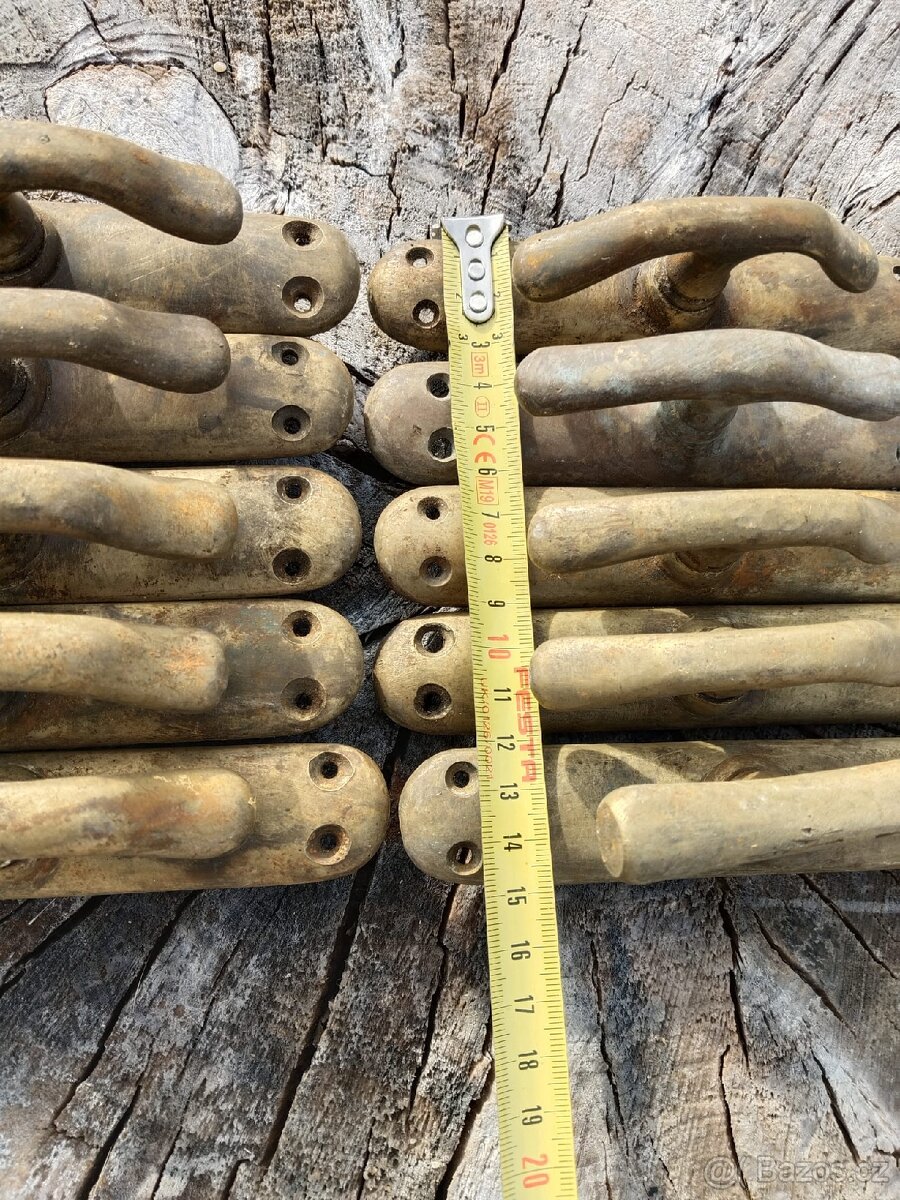 Stare mosazne rozvorove klicky - 8