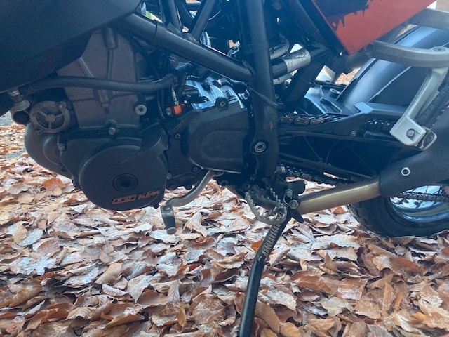 KTM 690 SM r.v. 2007 + náhradní motor - 8