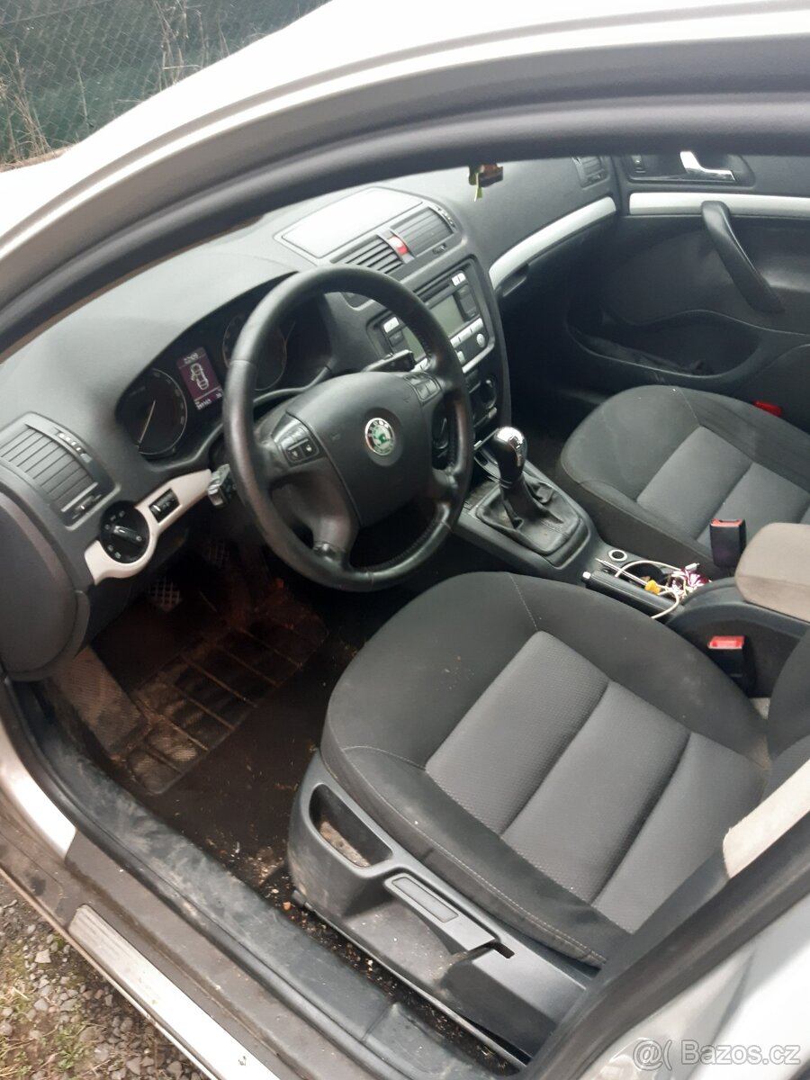 SKODA OCTAVIA II 2.0 TDI 103 KW - 8