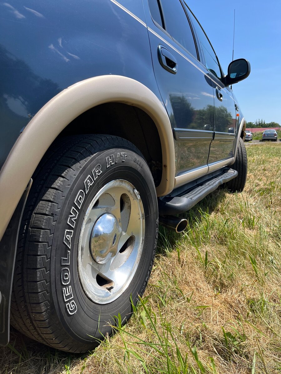 FORD Expedition 5.4 Triton - 8