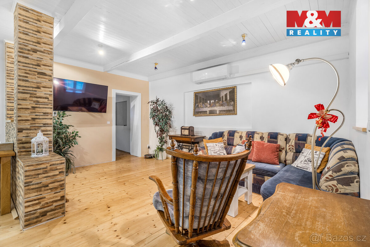 Prodej bytu 4+1 v rodinném domě, 218 m², Velvary - 8