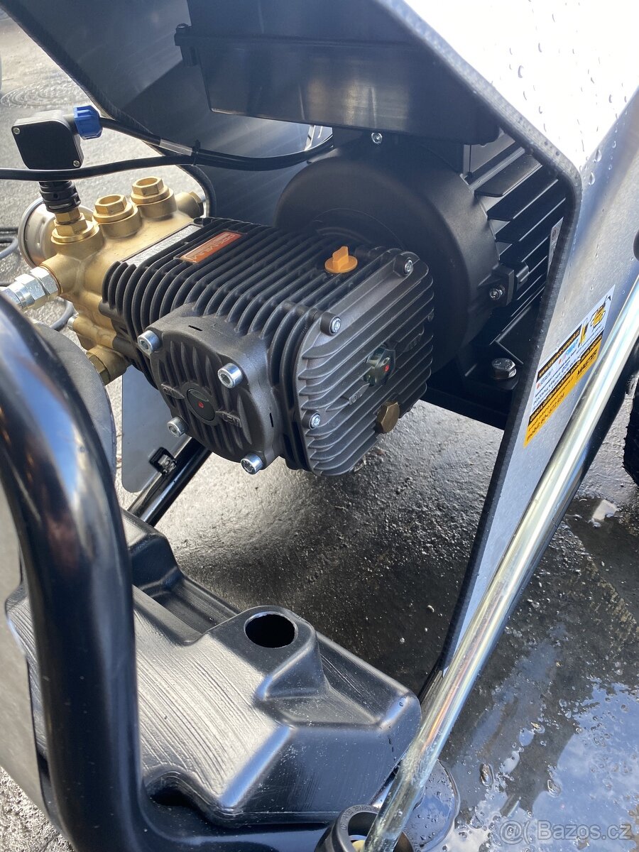 Sleva/prodám COMET K STEEL XL 9.15 TS - VYSOKOTLAKÝ Č - 8