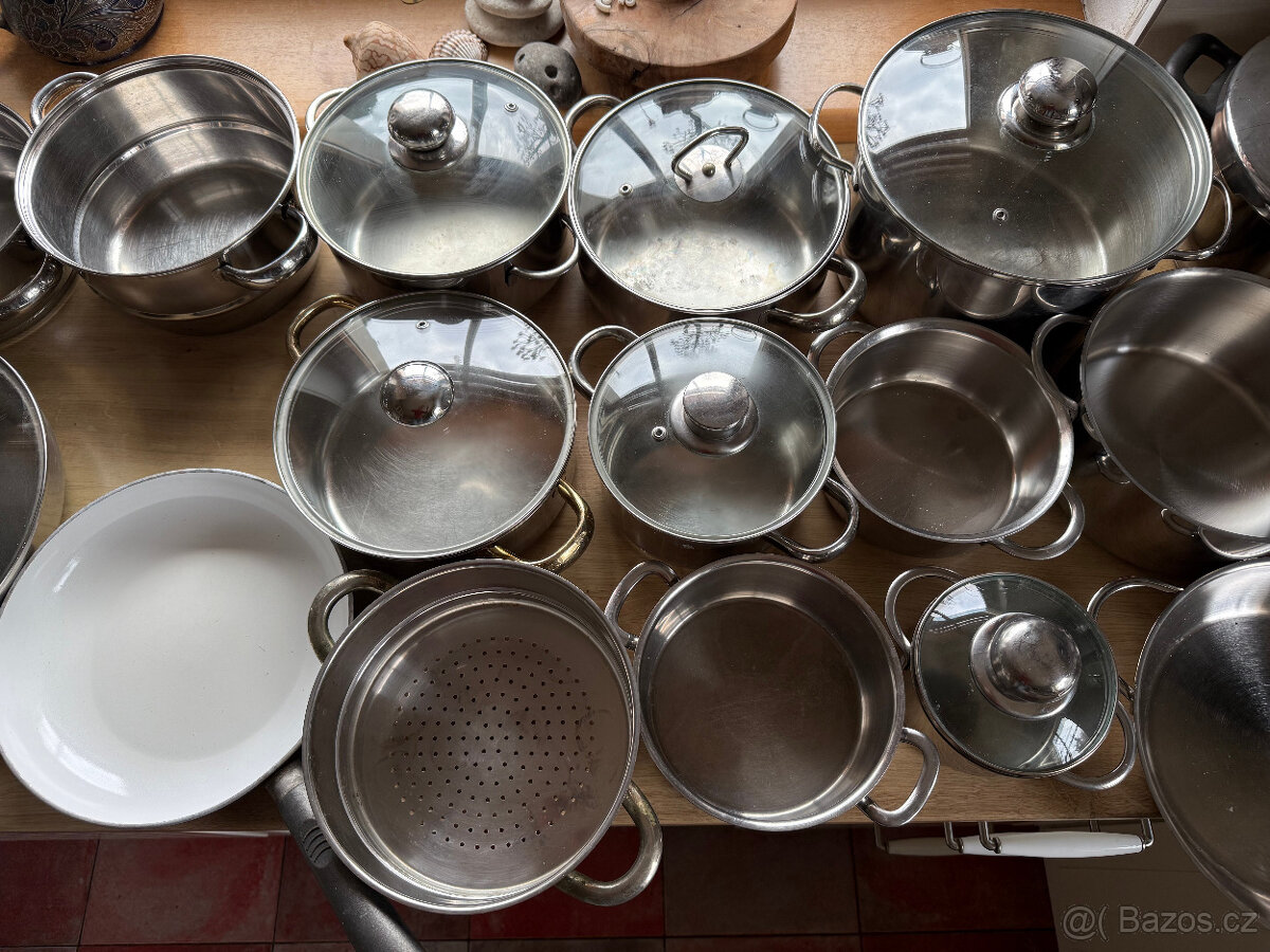 Nerezové nádobí - sada 17 kusů - 8