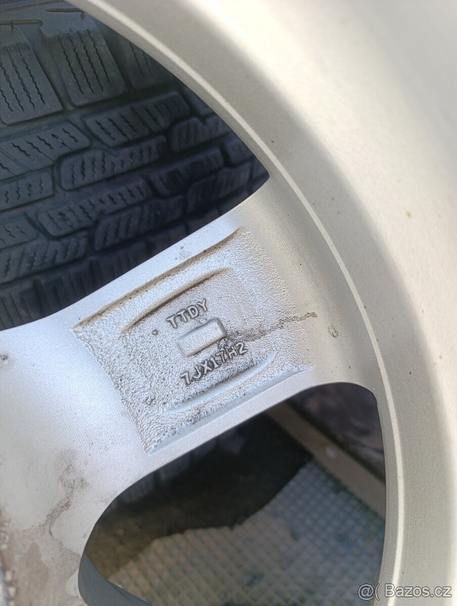 17" zimni sada 225/45 R17 5x105 - 8