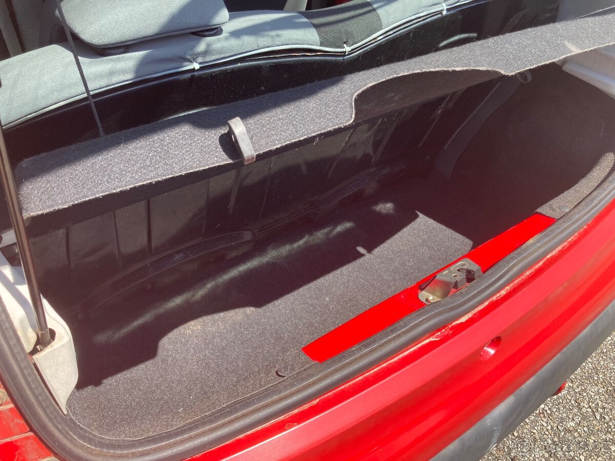 Prodám Peugeot 107 - 8