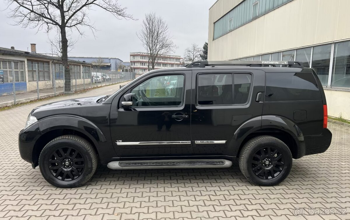 Nissan Pathfinder 3.0 dCi LE 170kw - 8
