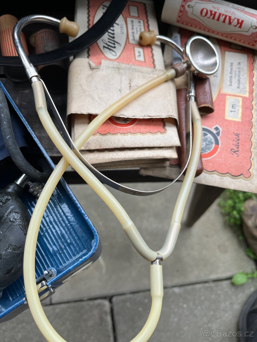 Retro lékařské věci 50-60 léta - 8