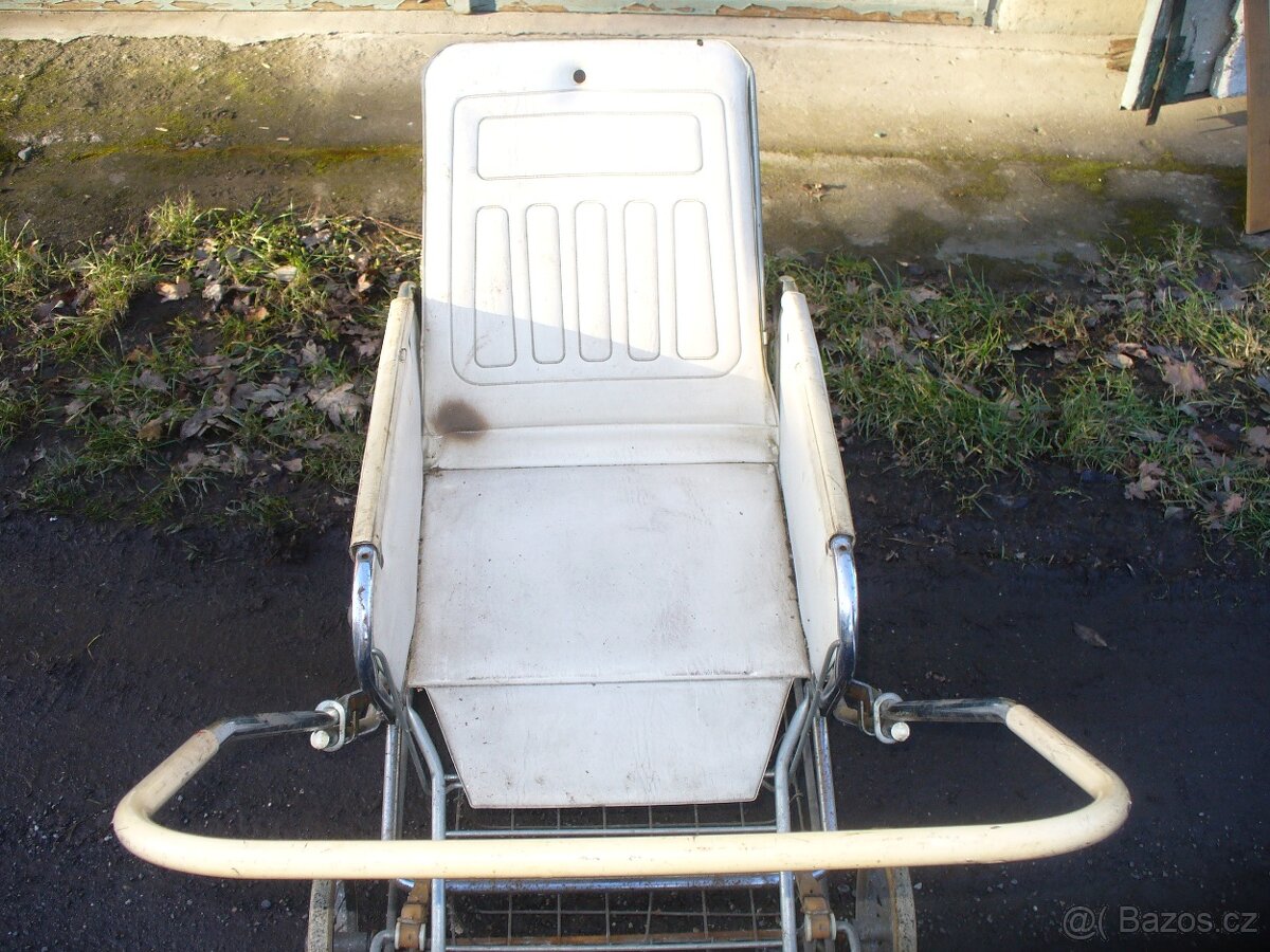 retro kočárek - 8