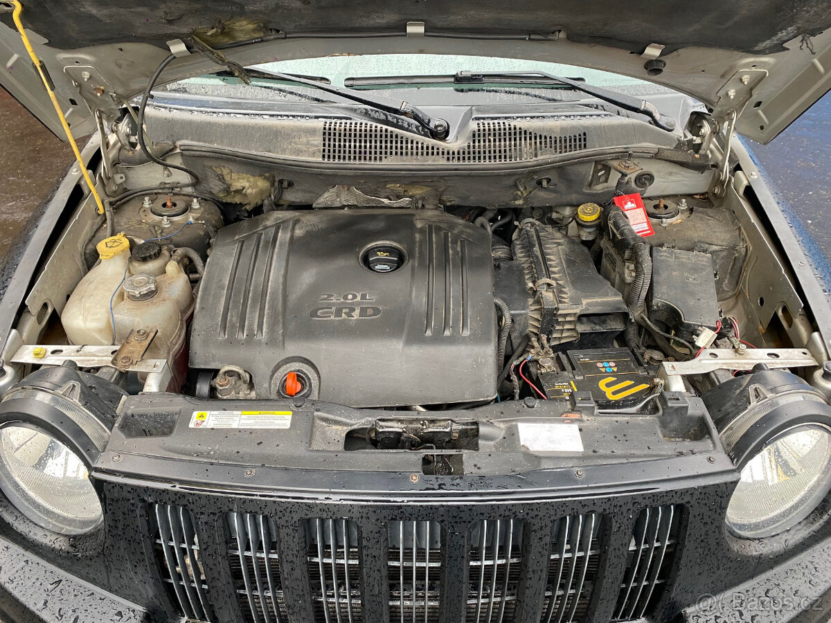 Jeep Compass 2,0 TDI 103 kW 2008 - 8