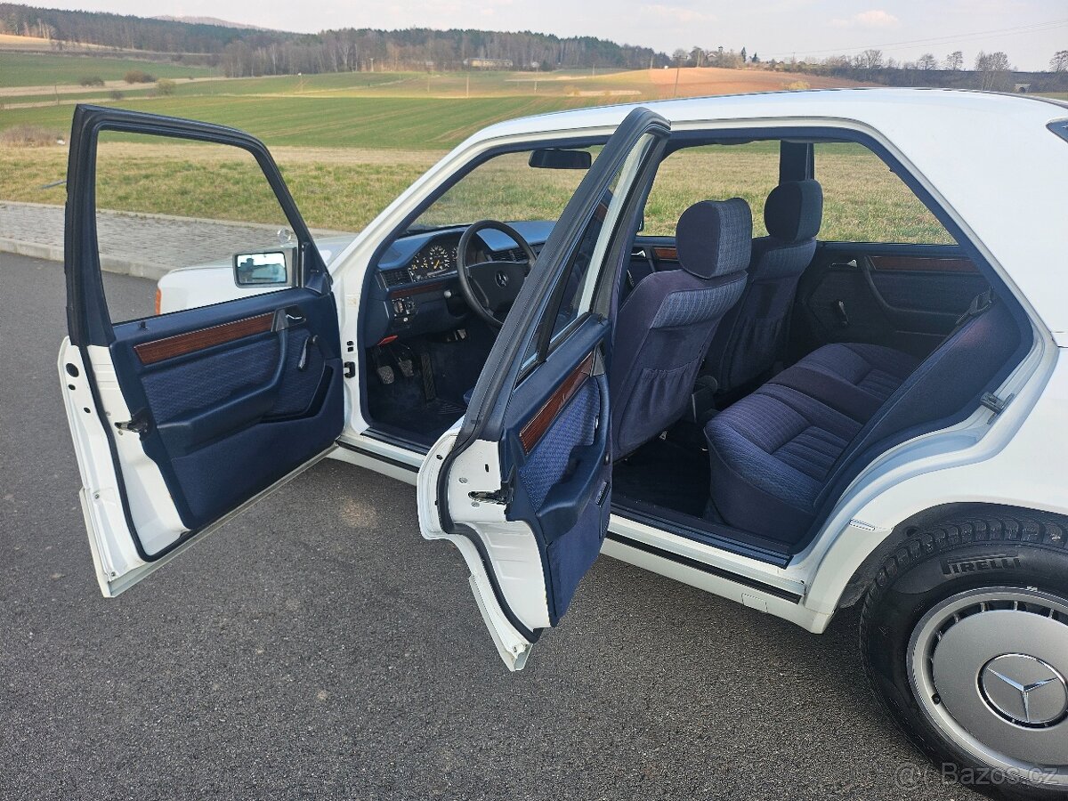 Mercedes-benz w124 - 8