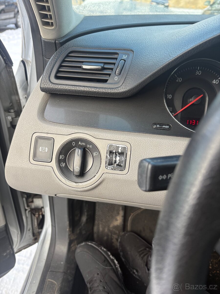 VW Passat B6 2.0 TDI - 8