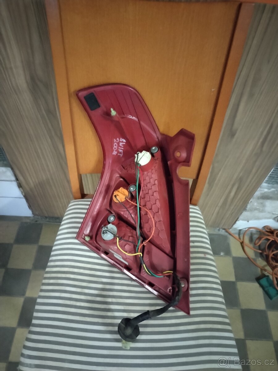 Suzuki SWIFT 2009 - 8