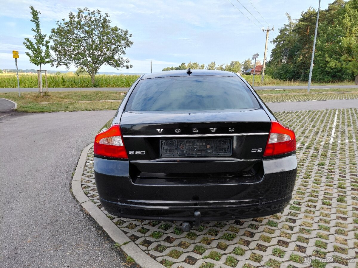 Volvo S80 1.maj.,nová stk, servis volvo - 8