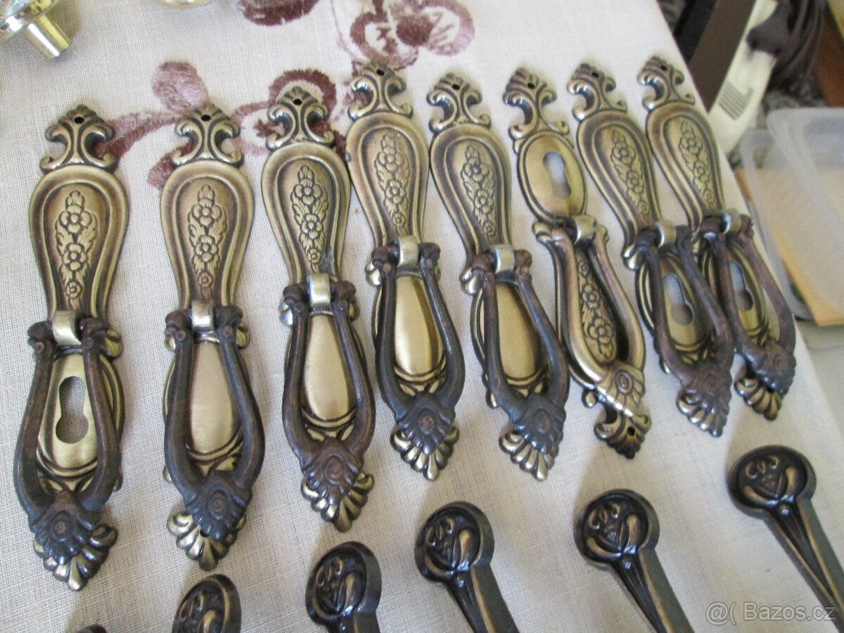 STAR.KOVÁNÍ NA NÁBYTEK - 8