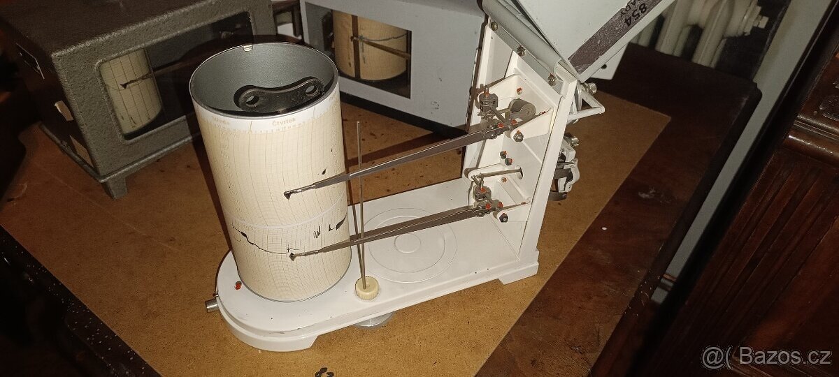 Starý měřák, termograf, přístroje - 8