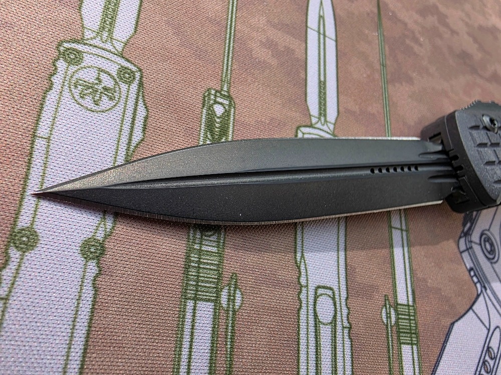 Microtech Ultratech Delta Frag Fluted DLC - 8