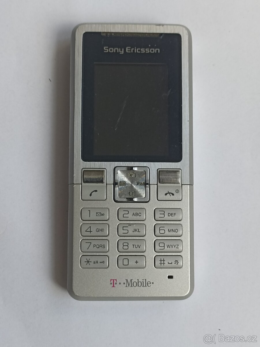 Sony Ericsson T250i - 8