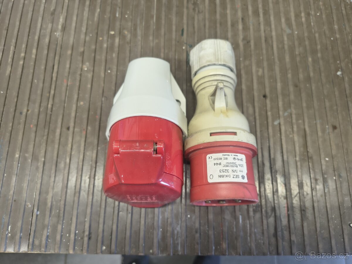 Jističe + zásuvky 380V - 8